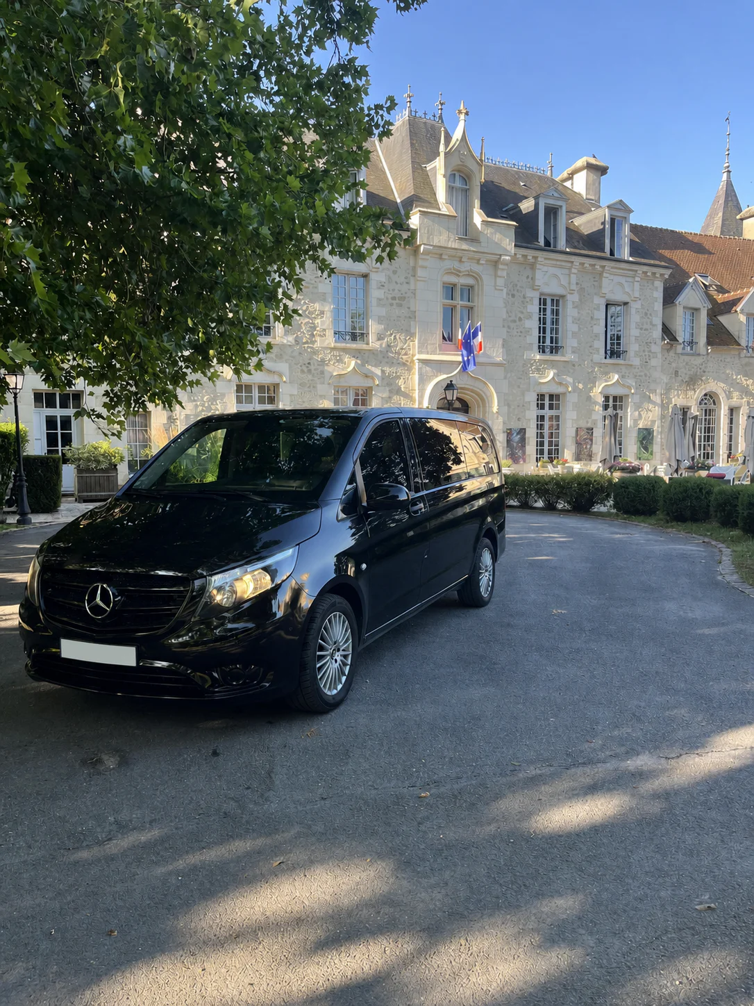 Exemple de van avec chauffeur disponible sur réservation